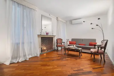 Image de Appartement « Residenza Correr près de San Marco » avec Wi-Fi et climatisation