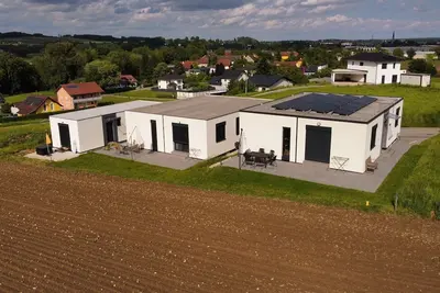 Image de Modern apartment in a quiet location-ideal for families & business travelers