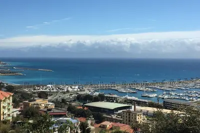 Image de House with Sea View and Panoramic Balcony in Porto Maurizio