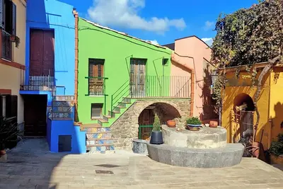 Image de A Blue Gem among the Nebrodi Mountains