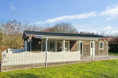 Image de \"Selinda\" - 250m from the sea by Interhome