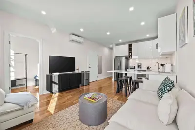 Image de Carroll Place Ii | Bright 3br Carroll Gardens Apt