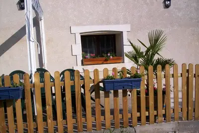 Image de A 10 minutes de la cure! maison pour 8 voyageurs, idéal pour les familles!