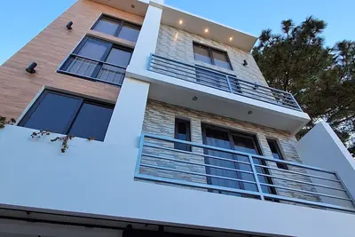 Image de 7 minutes from the central park! -Ideal for families - 2 Apt. together Aura7!