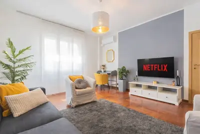 Image de Riccardo's cottage 6 minutes from the lake