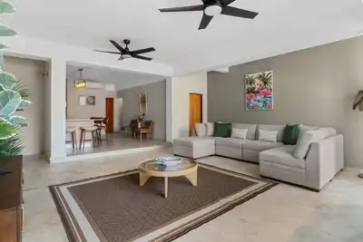 Image de City Modern 3br Patio & Parking