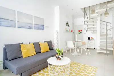 Image de Eos Sea View Apartment & Private Parking - Zephiro