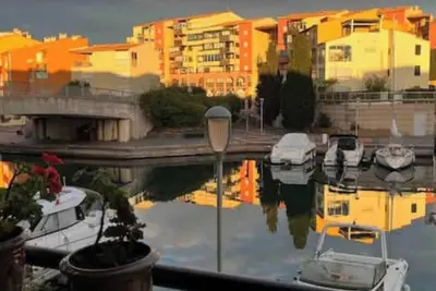 Studio cosy esprit marin.