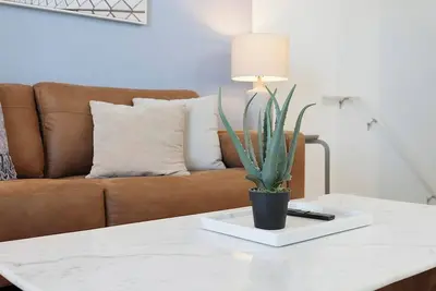 Image de Landing | Spectacular 2bd, Gym, Pool