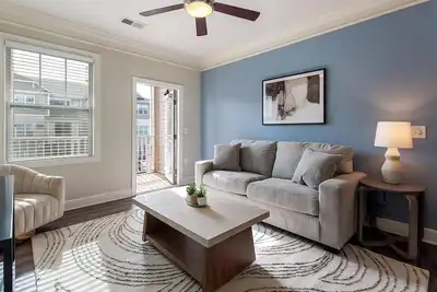 Image de Landing | Modern 2bd, Gym, Pool