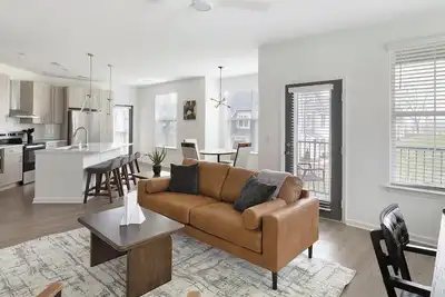 Image de Landing | Modern 2bd, Gym, Clubhouse