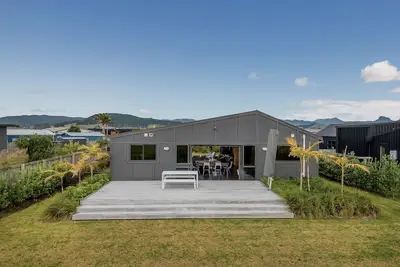 Image de Light-filled Sun House - Matarangi Holiday Home