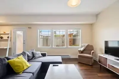 Image de Cozy 1br Guest Suite White Rock
