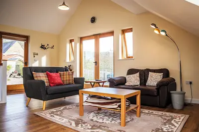 Image de 2 Bedroom Upside down Cottage. Comfortable accommodation for up to 4 guests.