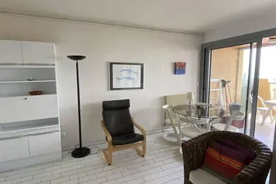 Image de T2 traversant moderne à Canet Plage - 4 pers, loggia vue mer
