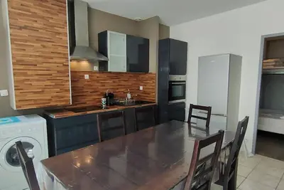 Image de Appartement calme 4-6 personnes proche centre - Parking