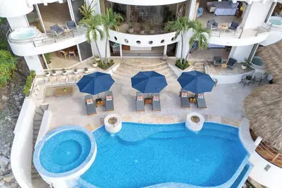 Image de Please Inquire Before Booking – Luxury Villa