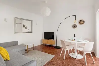 Image de Estoril Beach | Your Family Escape