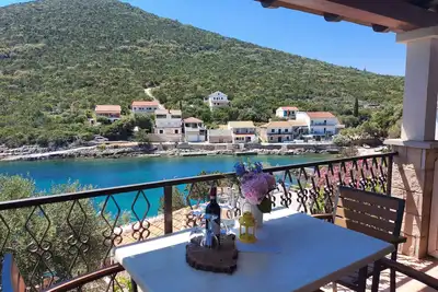 Image de Appartement de deux chambres prés de la plage Baie Zaraće (Gdinj), Hvar (A-25037-b)