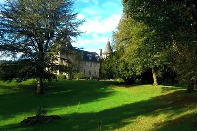Image de Magnifique château de 10 chambres avec piscine sur 27 hectares
