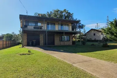 Image de Island Views is a stones throw away from Manyana Beach