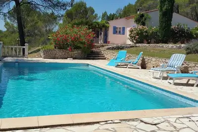 Image de Villa provençale avec piscine privée à Salernes