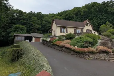 Image de Charmante maison de campagne 3 chambres en bord de Meuse et de Voie Verte