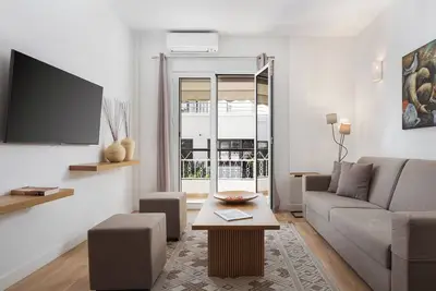 Athenian Hillside Apartment, Apartment