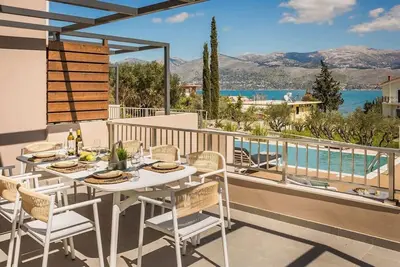 Image de Sea-View Villa • Shared Pool & Olive Grove