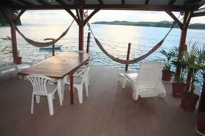 Homerez - Appartement sur l'eau  à La Trinité