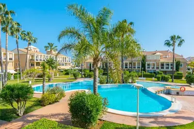 Image de 3 double bedrooms with pool 200m from sandy beach in Denia