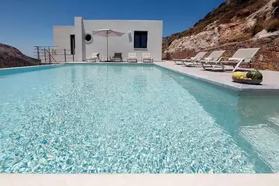 Image de 5 Bedroom Villa Aires