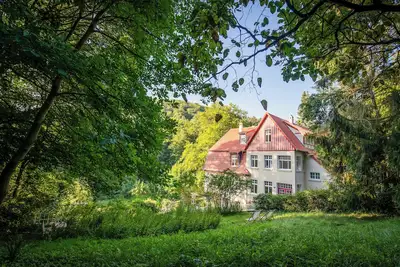 Image de Large, renovated forest villa in Kassel