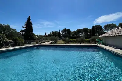 Image de Grande maison de campagne proche Mont Ventoux