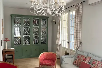 Image de Villa arcachonnaise 8 pers • Plage & centre à pied • Jardin calme + parking