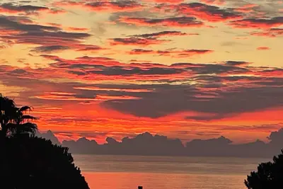 Image de Comfortable house with terrace a stone's throw from the sea in mild climate location