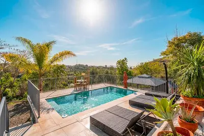 Image de Cubo's Violeta Rural House Piscine privée / Barbecue / Climatisation / Wi-Fi gratuit