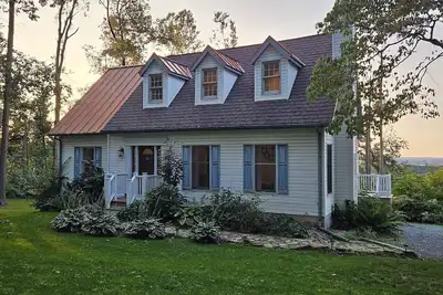 Image de Family-Friendly Strasburg Escape | 50 Mile Views | Pets Welcome