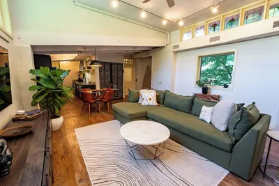 Image de Downtown Easton Loft Cozy & Secluded - Walkable to shops, restaurants, & river