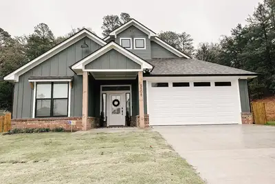 Image de Lovely 3-bedroom New Build Home