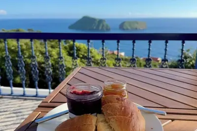 Image de Island View Retreat - 3 Bedroom Villa in Feteira