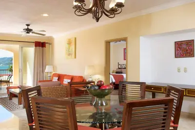 Image de Big Space, Beach Vibes: 3 Bedroom Suite at Villa del Palmar Flamingos