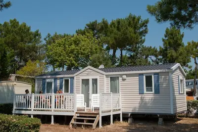 Image de Mobil-home avec terrasse - 3 chambres, 6 personnes