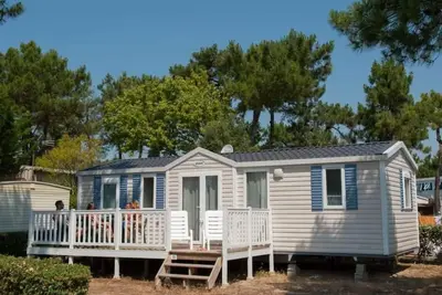 Image de Mobil Home Spacieux pour 6 avec Terrasse