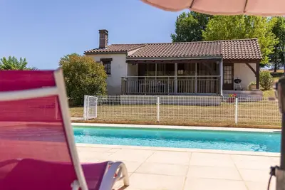 Image de Gîte en pleine nature pour 4 pers. , grande terrasse et jardin