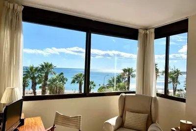 Image de Maison unique avec personnalité à Málaga