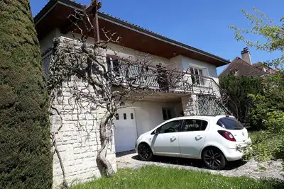 Image de Maison familiale près de Rocamadour avec jardin et wifi