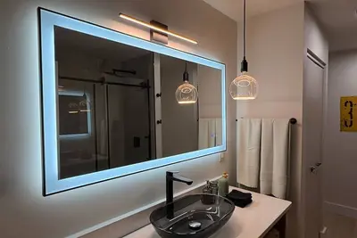Image de The Bowler Loft-Skyline Views-Downtown Cleveland 2 bedroom/1 bath