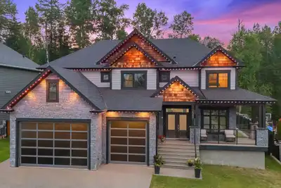 Image de Welcome to Hearthside Estate, a 5br, 4ba luxury retreat