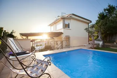 Villa Lume - Private Villa With Pool